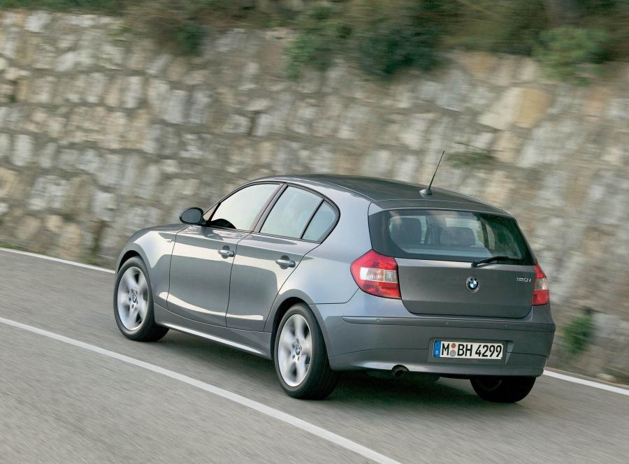  BMW 1-Series 5-Door 2005 года  (фото 160 из 187)